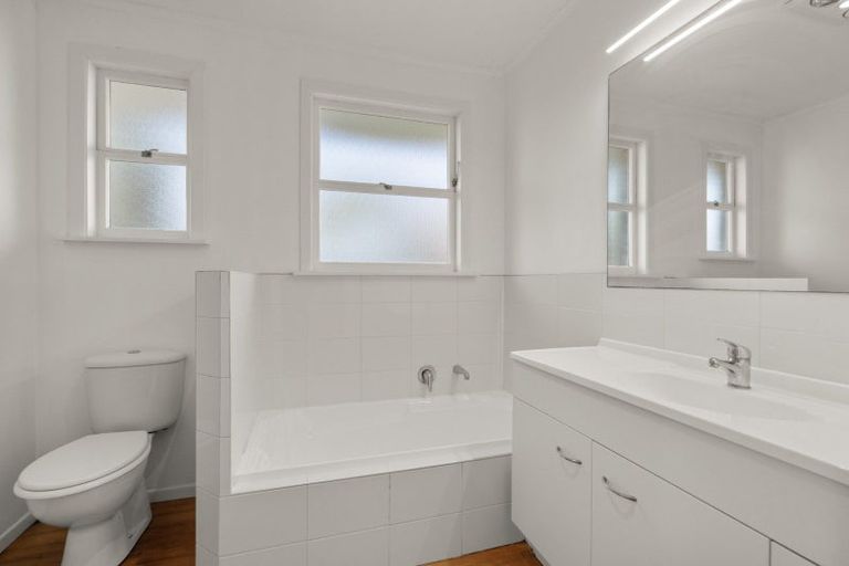 Photo of property in 4 Beaufort Avenue, Brookfield, Tauranga, 3110