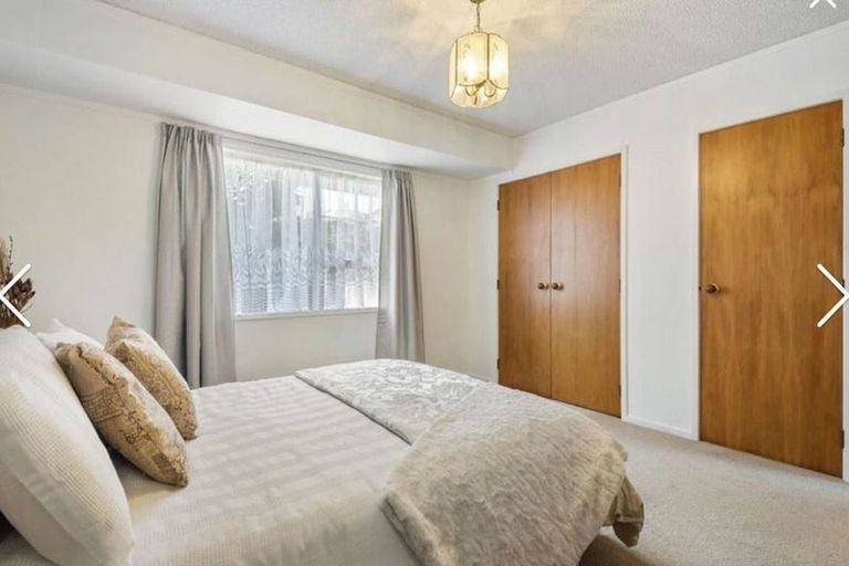 Photo of property in 3 Delisle Place, Windsor Park, Auckland, 0632