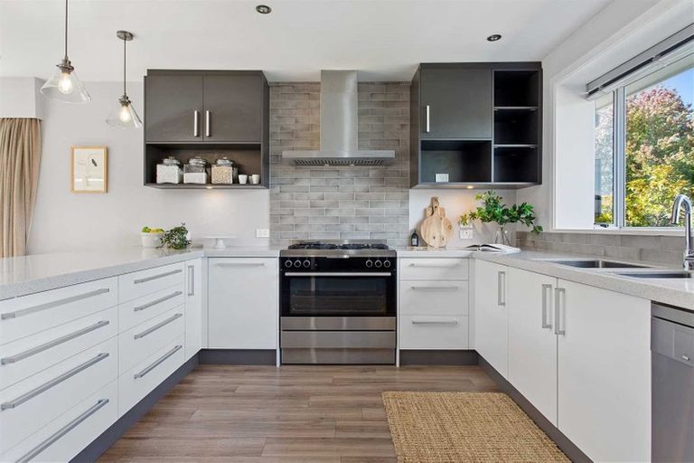 Photo of property in 10 Chislehurst Place, Bryndwr, Christchurch, 8052