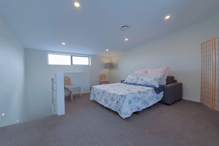 Photo of property in 196 Hobsonville Point Road, Hobsonville, Auckland, 0616