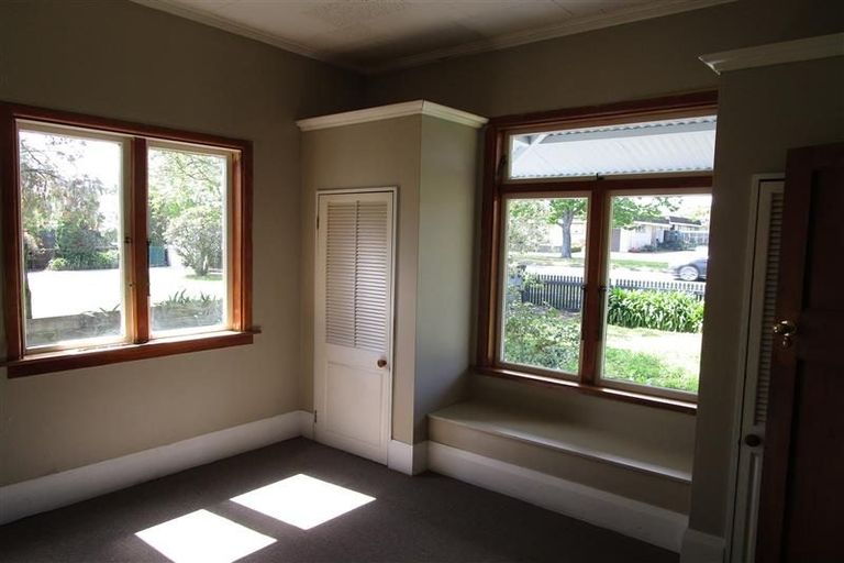Photo of property in 67 Napier Road, Havelock North, 4130