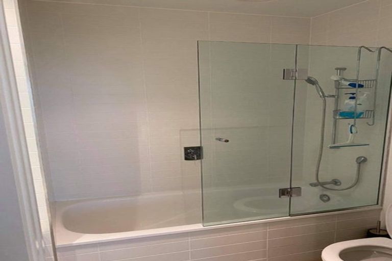 Photo of property in Sentinel Apartments, 604/3 Northcroft Street, Takapuna, Auckland, 0622