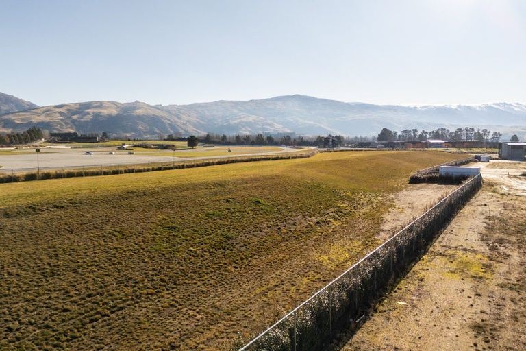 Photo of property in 6 Highlands Avenue, Cromwell, 9384