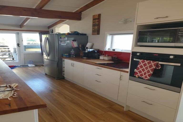 Photo of property in 6 Tahuna Place, Onerahi, Whangarei, 0110