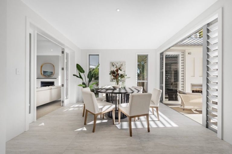 Photo of property in 25 Compass Way, Half Moon Bay, Auckland, 2012