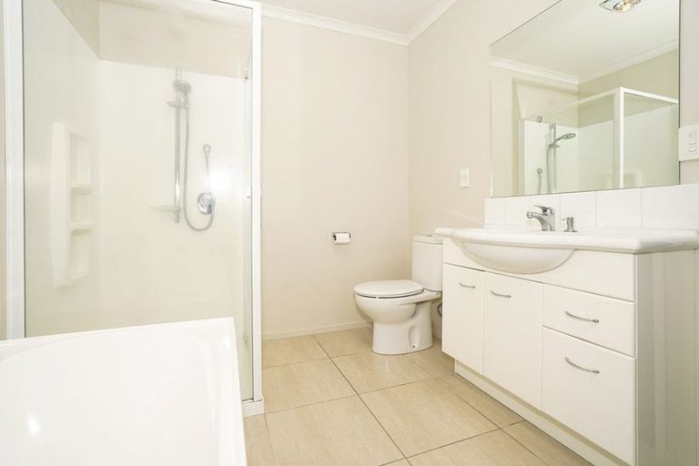 Photo of property in 127 Wallace Road, Temple View, Hamilton, 3289