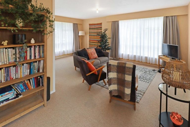 Photo of property in 36 Holdsworth Avenue, Trentham, Upper Hutt, 5018