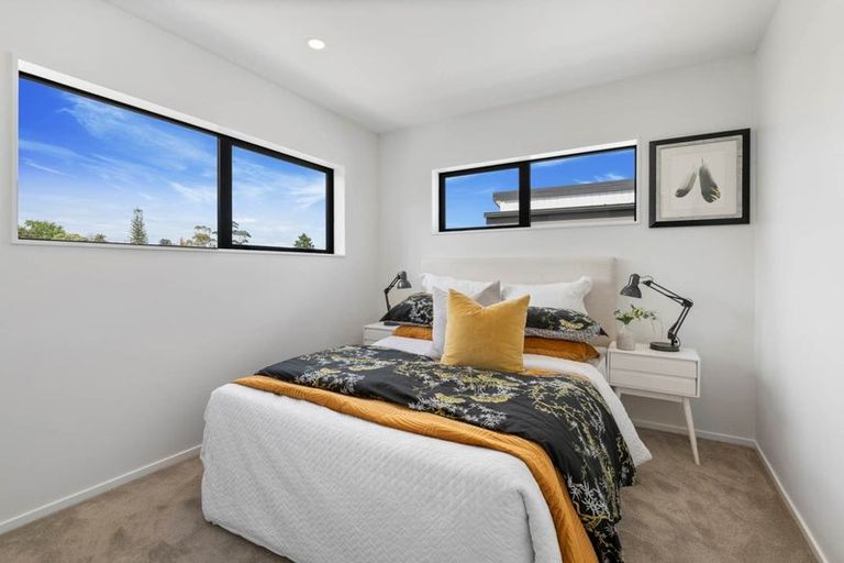 Photo of property in 70d Bond Crescent, Forrest Hill, Auckland, 0620