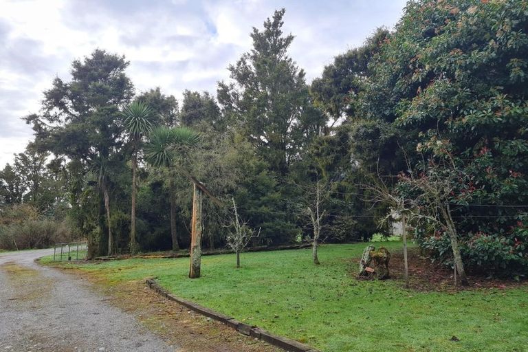 Photo of property in 2811a Whataroa Highway, Whataroa, 7886