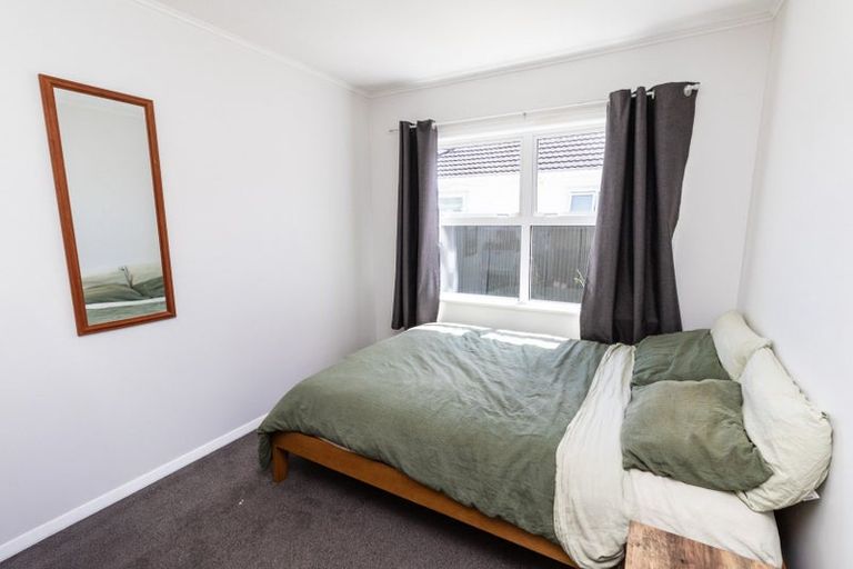 Photo of property in 43 Norfolk Street, Wainuiomata, Lower Hutt, 5014