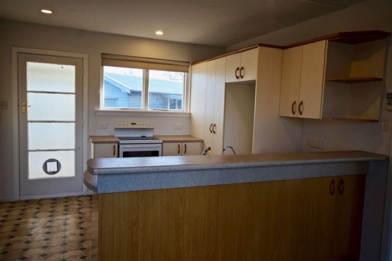 Photo of property in 15 Montrose Avenue, Culverden, 7392