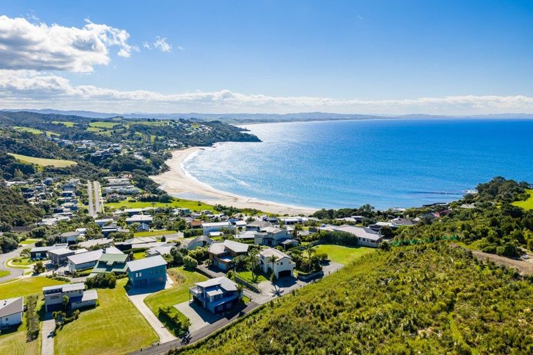 Photo of property in 9 Margaret Way, Langs Beach, Waipu, 0582