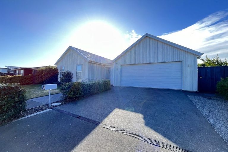 Photo of property in 15 Longcot Drive, Rolleston, 7615