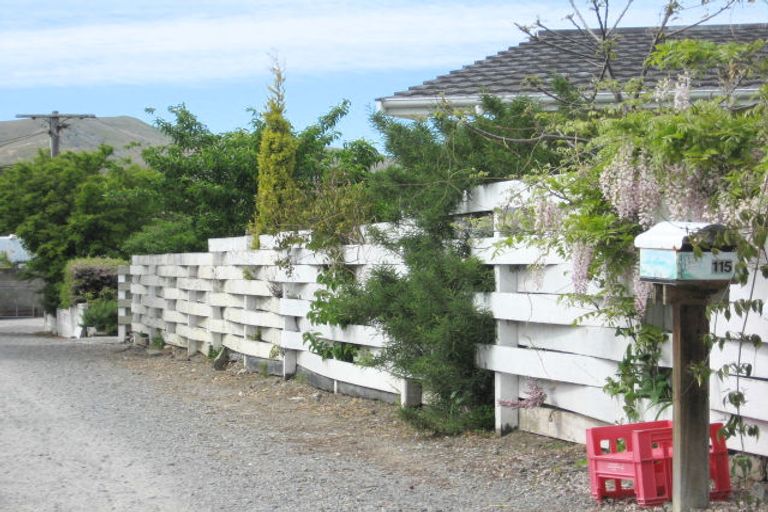 Photo of property in 115 Maxwell Road, Blenheim, 7201