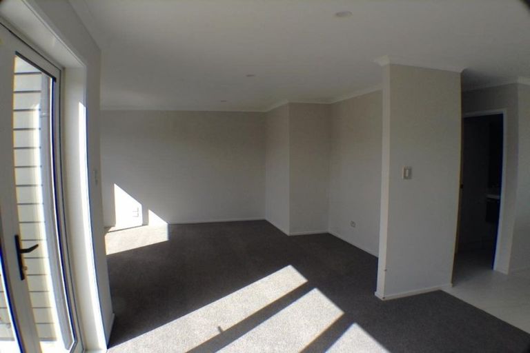 Photo of property in 1 Andrew Jack Road, Silverdale, 0932