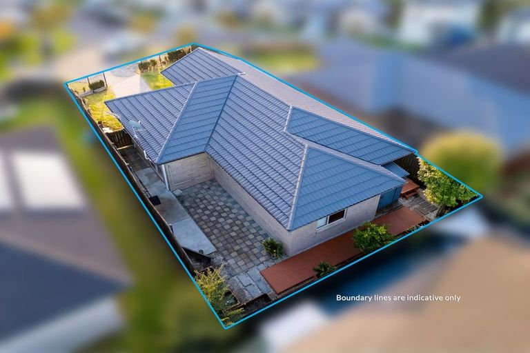 Photo of property in 23 Anna Lane, Glen Eden, Auckland, 0602