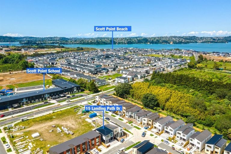 Photo of property in 15 Landing Path Drive, Hobsonville, Auckland, 0616