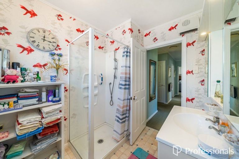 Photo of property in 34 Wellington Road, Wainuiomata, Lower Hutt, 5014