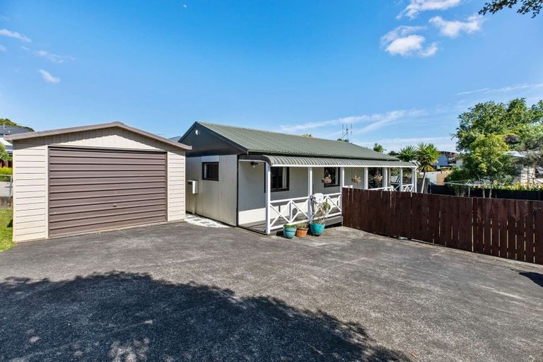 Photo of property in 64a East Street, Pukekohe, 2120