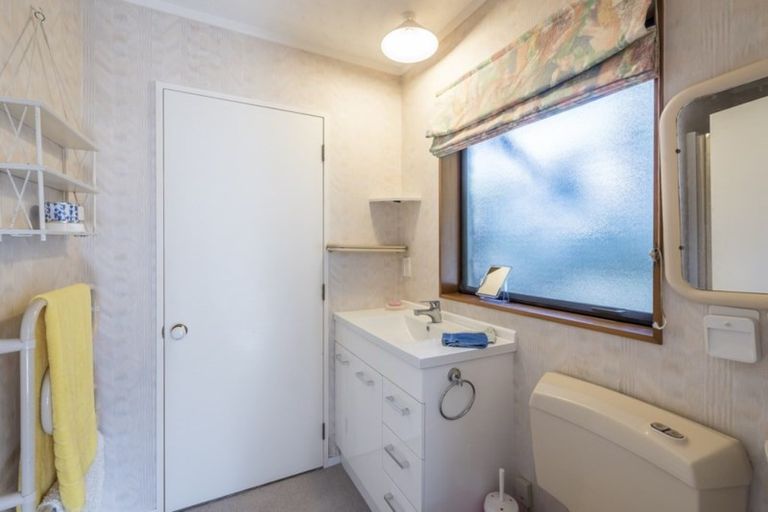 Photo of property in 15 Cedar Drive, Paraparaumu Beach, Paraparaumu, 5032