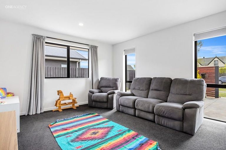 Photo of property in 71 Gladstone Road, Woodend, 7610