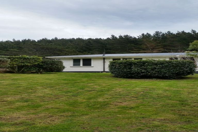 Photo of property in 370 South Makara Road, Makara, Wellington, 6972