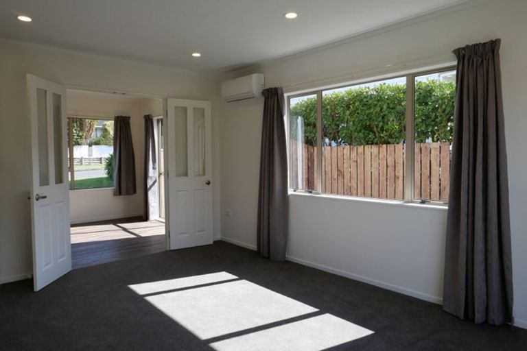 Photo of property in 3 Beachwater Grove, Paraparaumu Beach, Paraparaumu, 5032