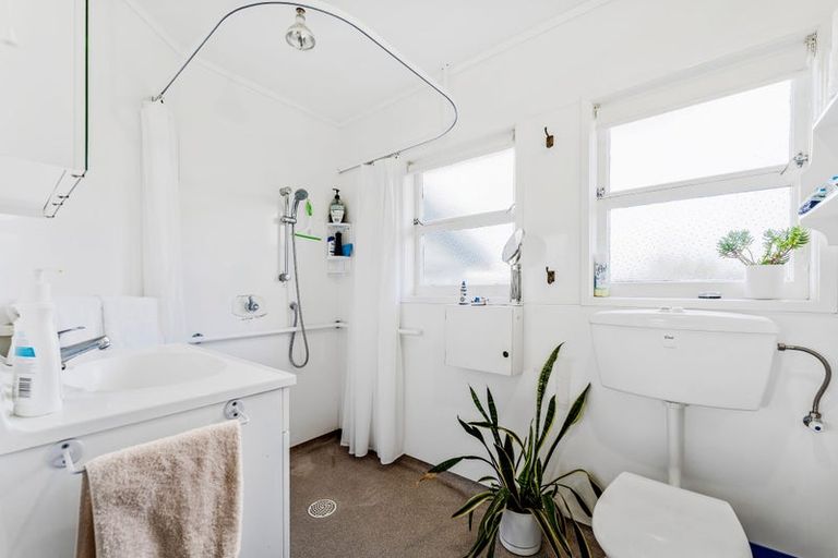 Photo of property in 6 Dalton Road, Snells Beach, 0920