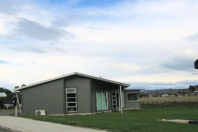 Photo of property in 111 Rogers Road, Bay View, Napier, 4104