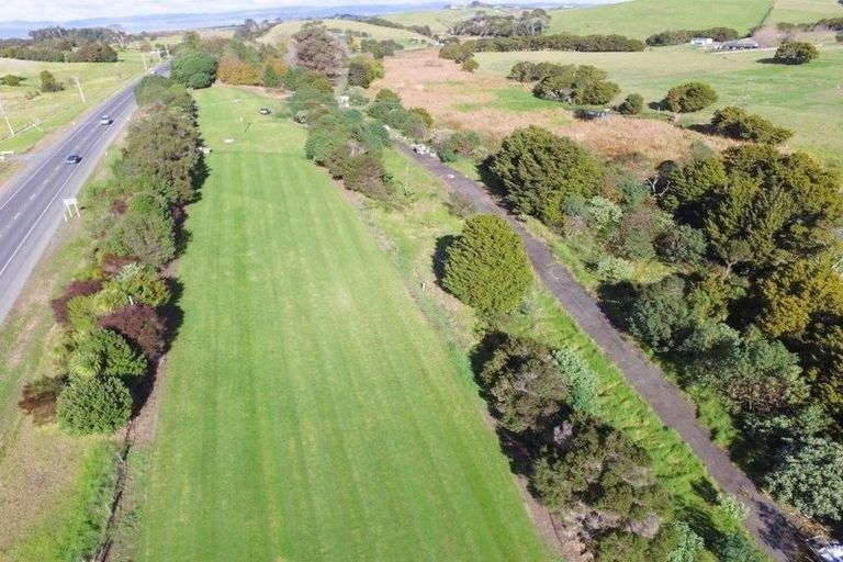 Photo of property in 12 Doctors Hill Road, Ruakaka, 0582
