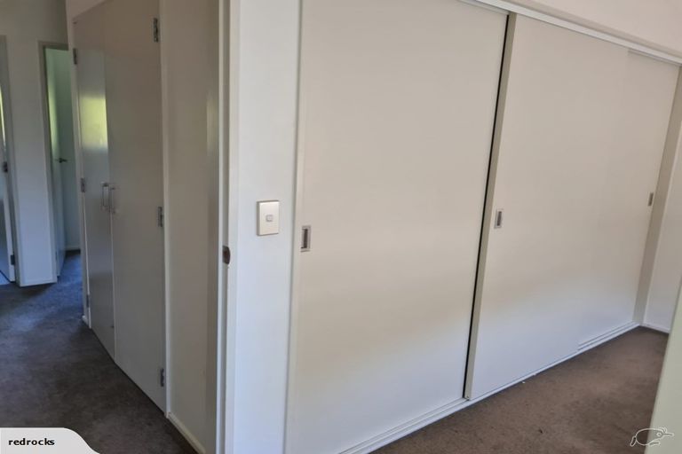 Photo of property in 43 Saddleback Grove, Karori, Wellington, 6012