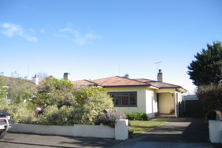 Photo of property in 4 Griffin Street, Marewa, Napier, 4110