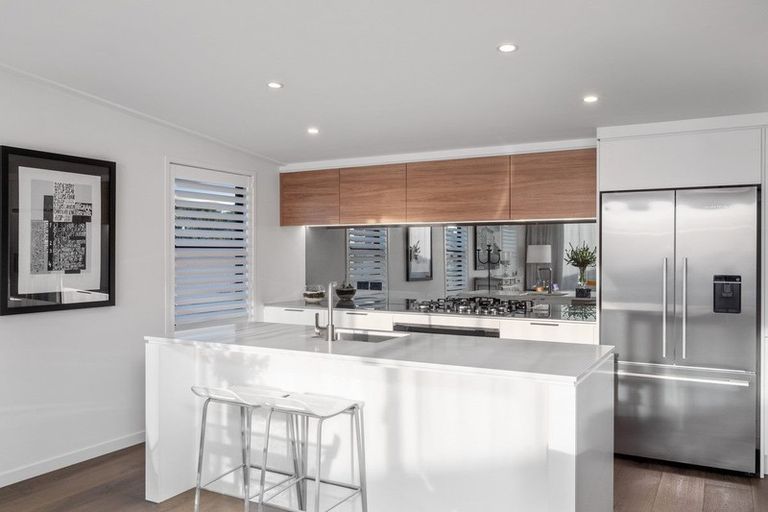 Photo of property in 118a Muricata Avenue, Mount Maunganui, 3116