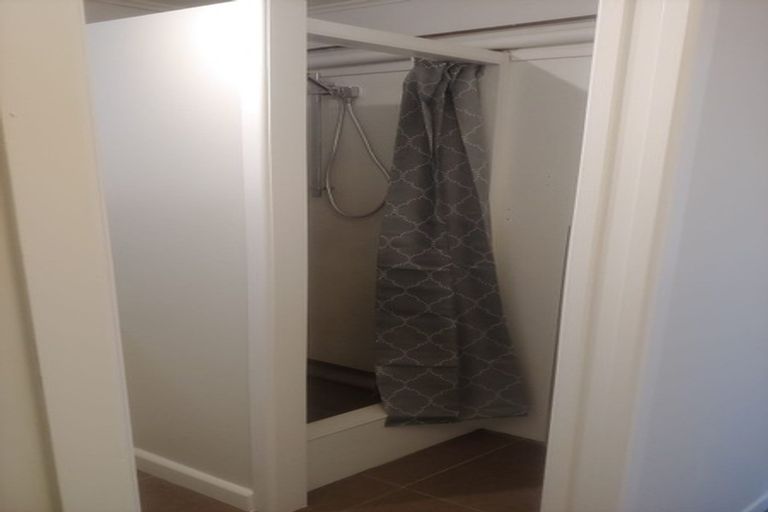 Photo of property in 163 Bucklands Beach Road, Bucklands Beach, Auckland, 2012