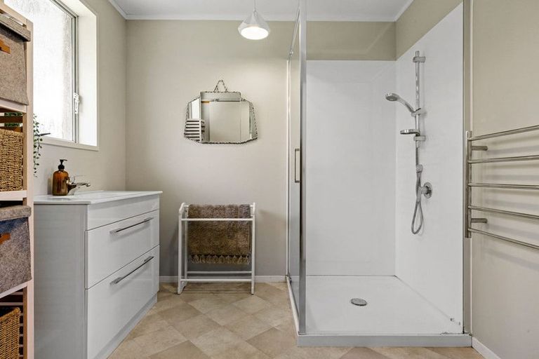 Photo of property in 42 Shakespeare Street, Leamington, Cambridge, 3432