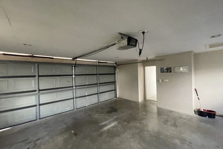 Photo of property in 36c Kenderdine Road, Papatoetoe, Auckland, 2025