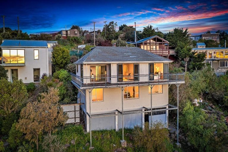 Photo of property in 184 Major Hornbrook Road, Mount Pleasant, Christchurch, 8081