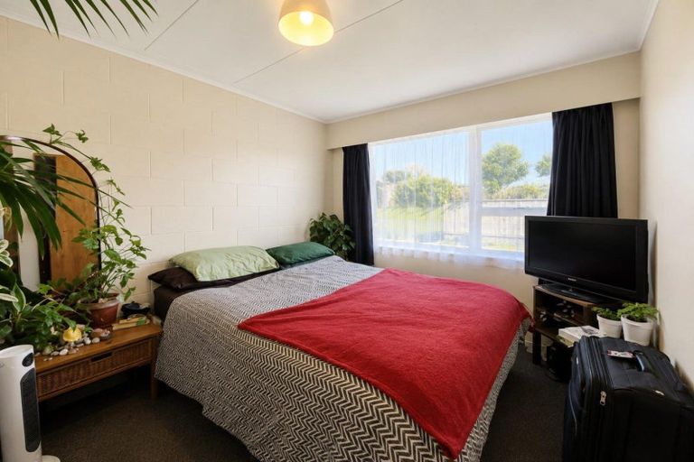 Photo of property in 43a Lismore Street, Strandon, New Plymouth, 4312