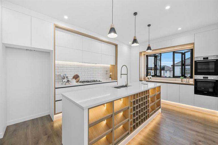 Photo of property in 9 Tiro Street, Flat Bush, Auckland, 2019