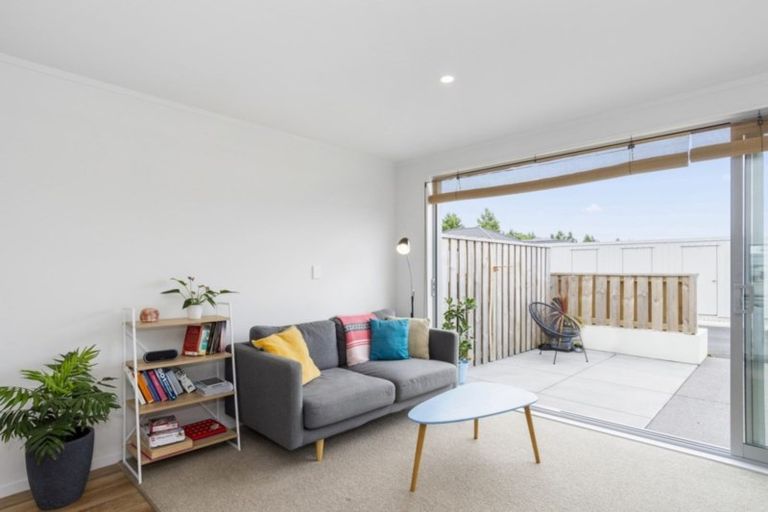 Photo of property in 31 Reynolds Place, Papamoa Beach, Papamoa, 3118