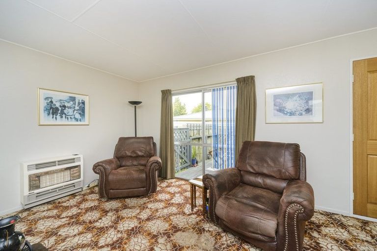 Photo of property in 68 Carter Crescent, Awapuni, Palmerston North, 4412