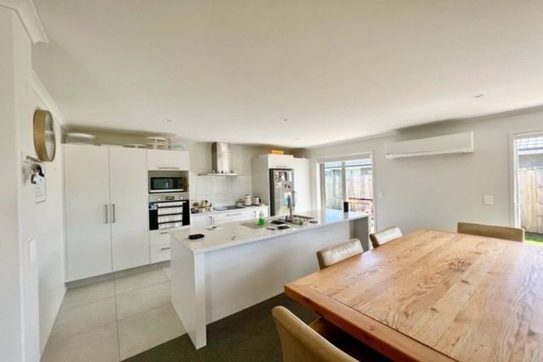 Photo of property in 3 Tiaki Way, Cambridge, 3434