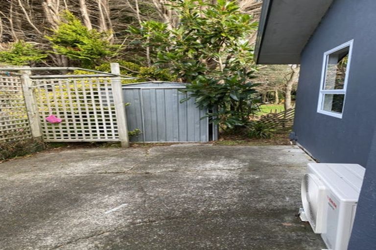 Photo of property in 13b Matai Road, Stanmore Bay, Whangaparaoa, 0932