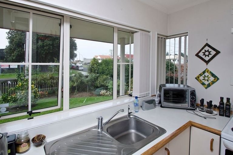 Photo of property in 28c Miro Street, Mount Maunganui, 3116