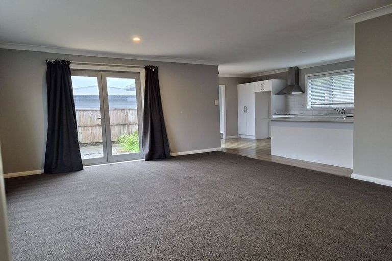 Photo of property in 100 Willryan Avenue, New Brighton, Christchurch, 8083