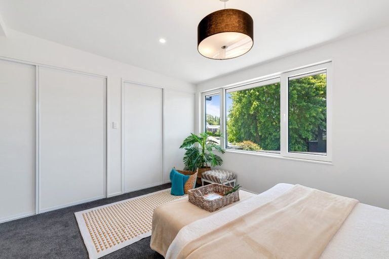 Photo of property in 10 Cashmere Road, Cashmere, Christchurch, 8022