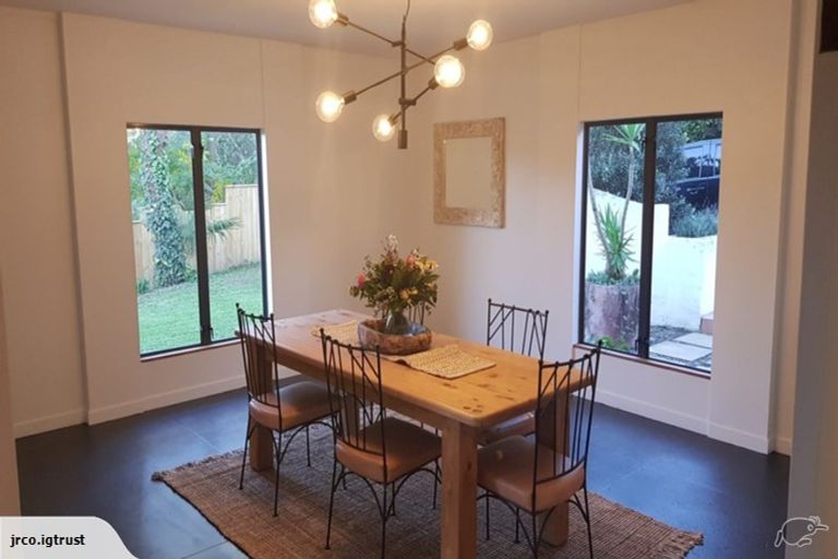 Photo of property in 55a Lucknow Road, Havelock North, 4130