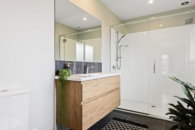 Photo of property in 7 Benjes Place, Woodend, 7610