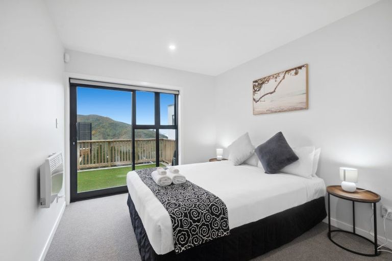 Photo of property in 15 Nanda Way, Khandallah, 6035