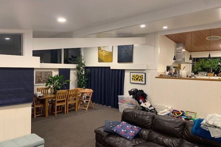 Photo of property in 30 Noall Street, Te Atatu Peninsula, Auckland, 0610